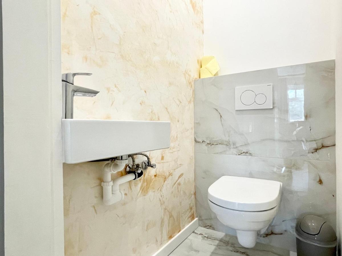 Appartement Boutique At Famous Kutschkermarkt Wenen